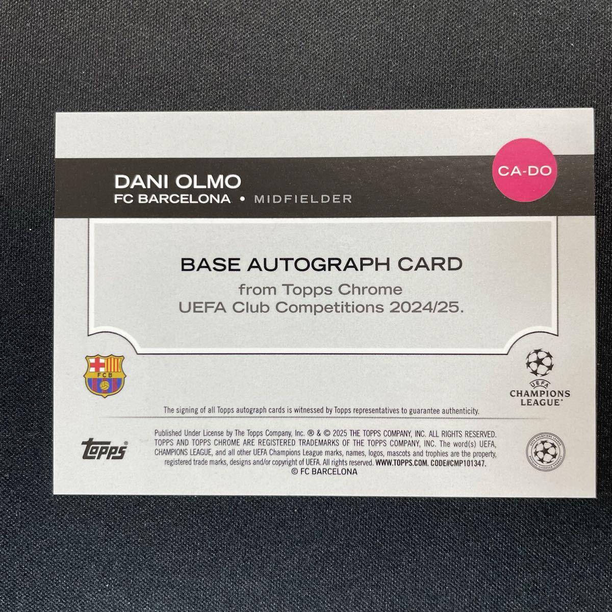 2024-25 Topps Chrome UEFA Dani Olmo Auto Barcelona /250 直筆サインカード ダニ・オルモ_画像2