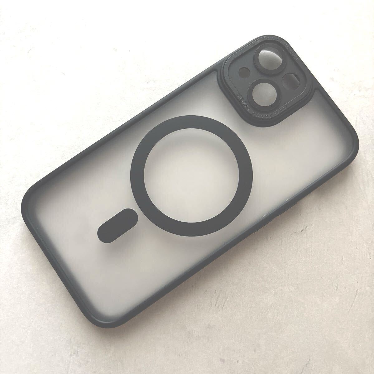 iPhone 14 ケース レンズガード MagSafe 対応クリアケース エアクッション TPUとポリカーボネートのハイブリッド アルミニウム製ボタン_画像3