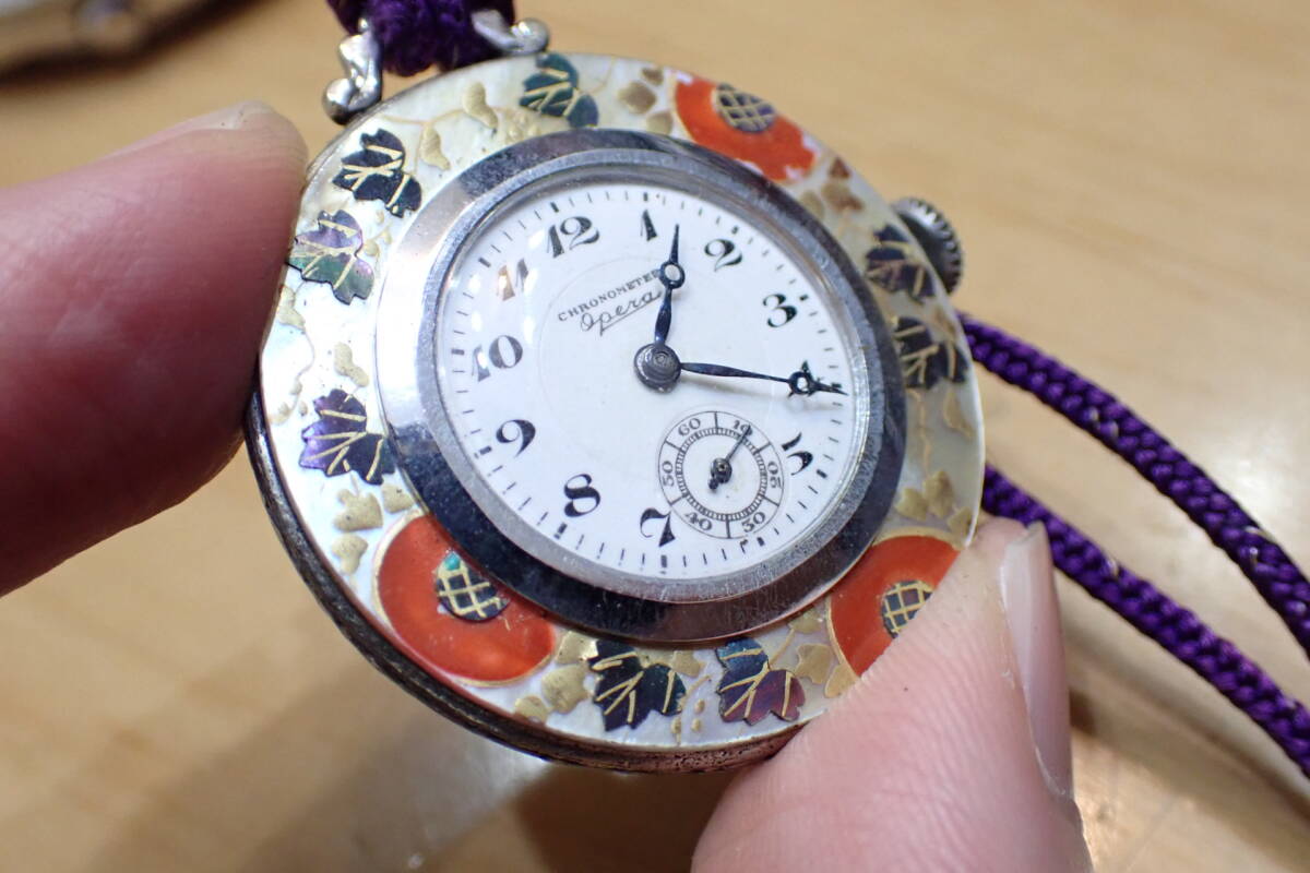 貴重 クロノメーター オペラ/OPERA ◆ シェル/七宝焼き?和柄/花彫刻 和装時計 手巻き アンティーク懐中時計_画像7