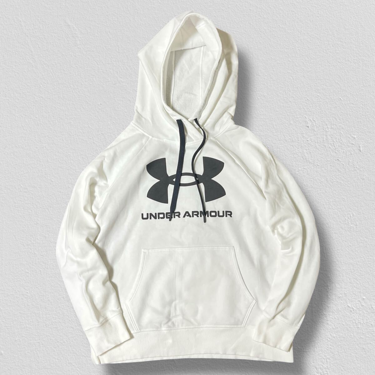 UNDER ARMOUR フーディー 裏起毛 ロゴ パーカー ホワイト XL ●洗濯プレス済● アンダーアーマー スウェット プルオーバー 白 古着/802_画像1