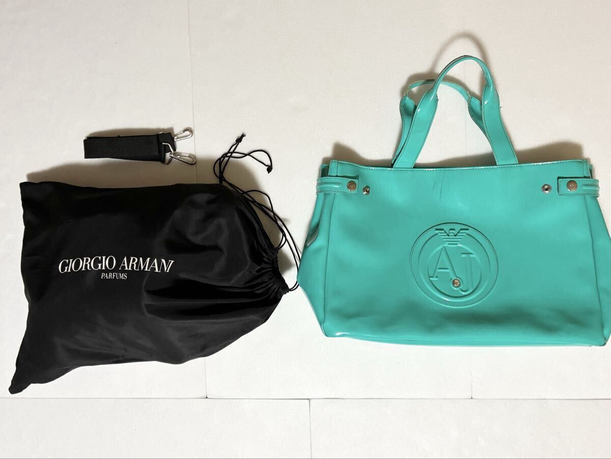 1円スタート 超豪華 バッグ 9点 山 ISSEY MIYAKE TOD'S ARMANI MCM BALLY ロベルタディカメリーノ バオバオ 他 まとめ ハンドバッグ 現状品_画像3