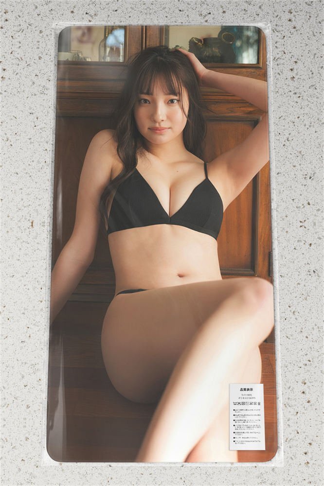 里仲菜月/デスクマット&プレイマット&マウスパッド&ラバーマット/超厚/超大型/高品質_画像1