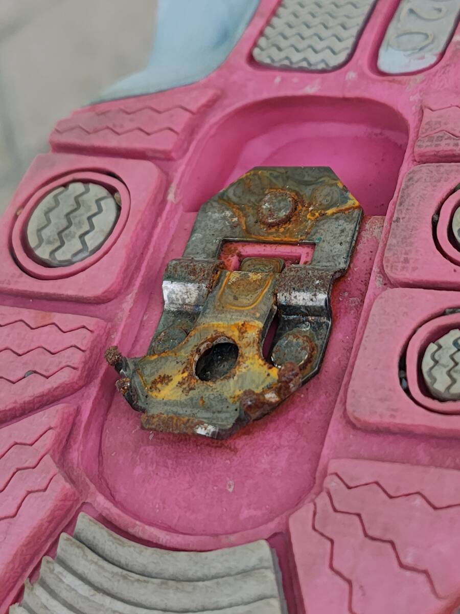 ◆スノーブーツ　22cm　ピンク　滑り止め金具付き◆_画像8