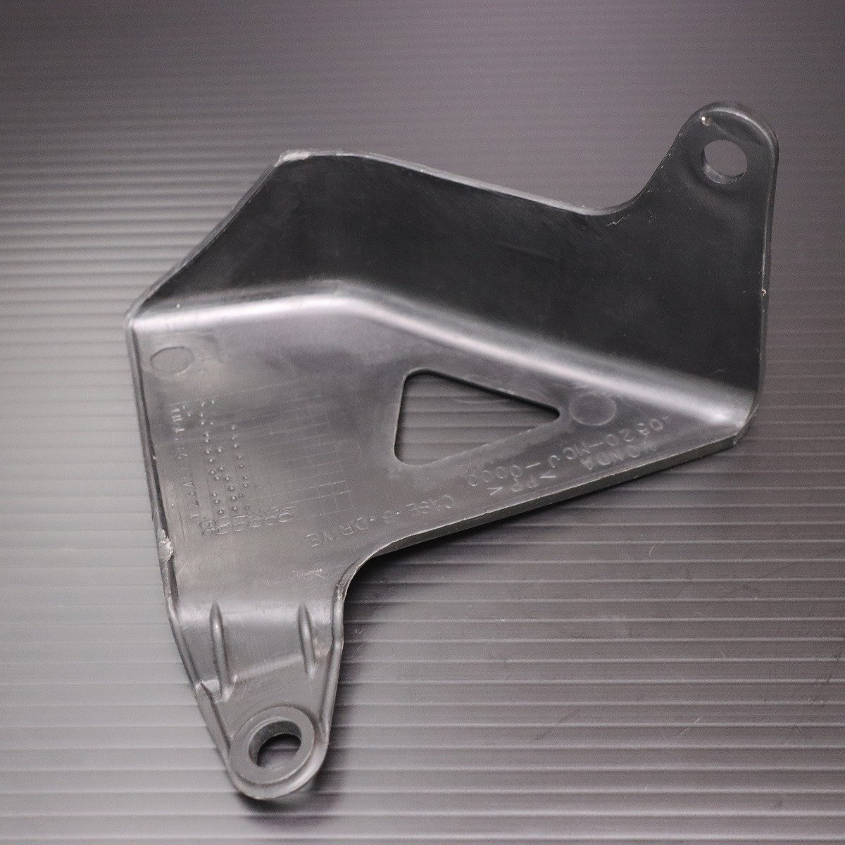 激安！CBR954RR純正チェーンカバー/前側！SC50/2002～_画像3