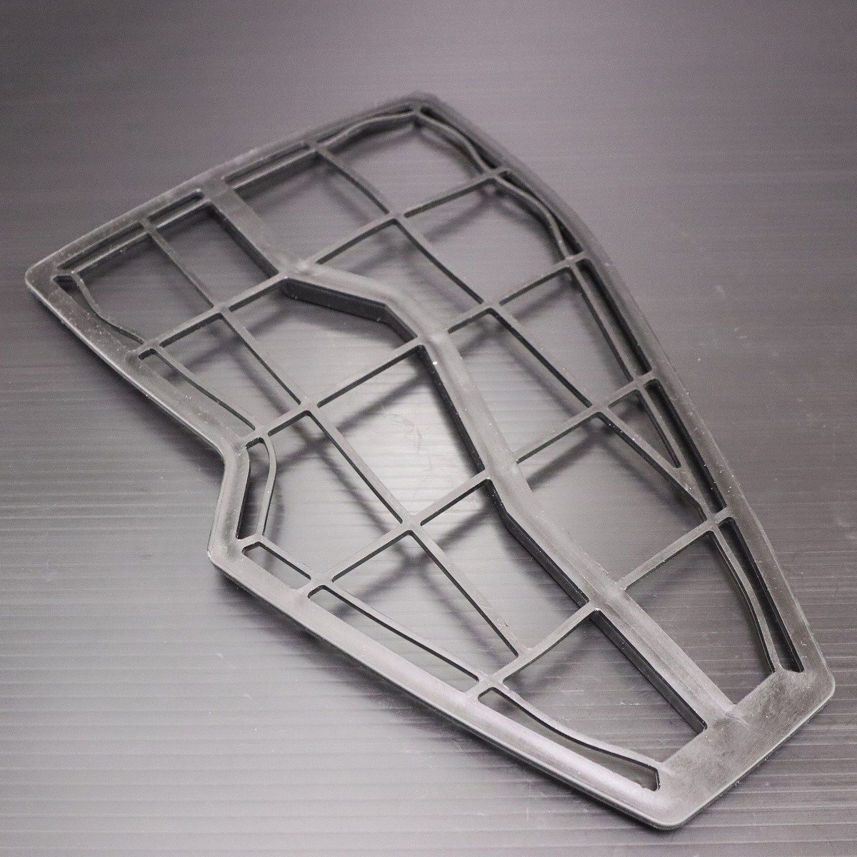 激安！RGV250ガンマ純正エアフィルターエレメントマウントプレート！VJ22A/1990～/RGV250Γ_画像2