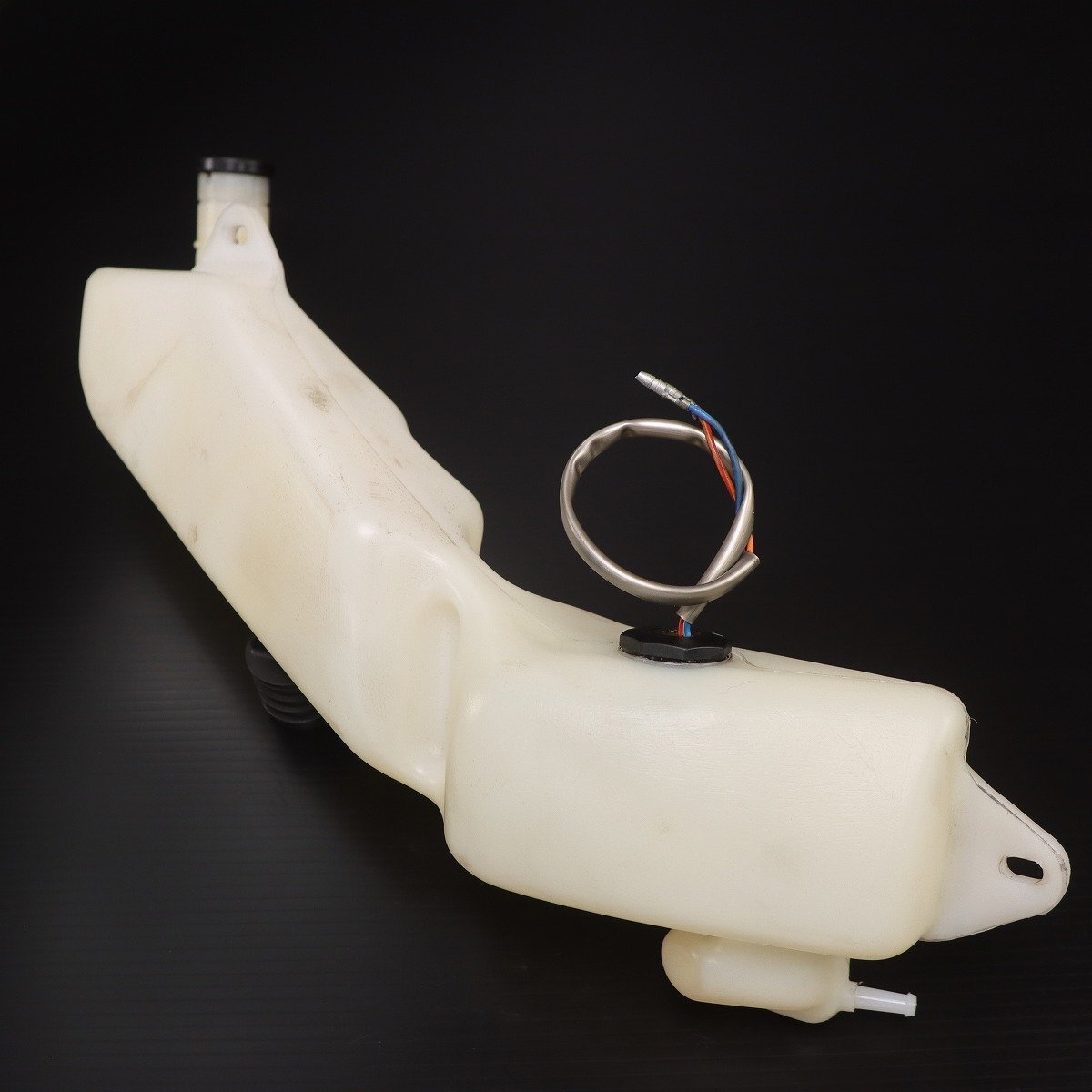  супер-скидка!RGV250 Gamma оригинальный моторное масло бак Assy!VJ22A/1990~/RGV250Γ