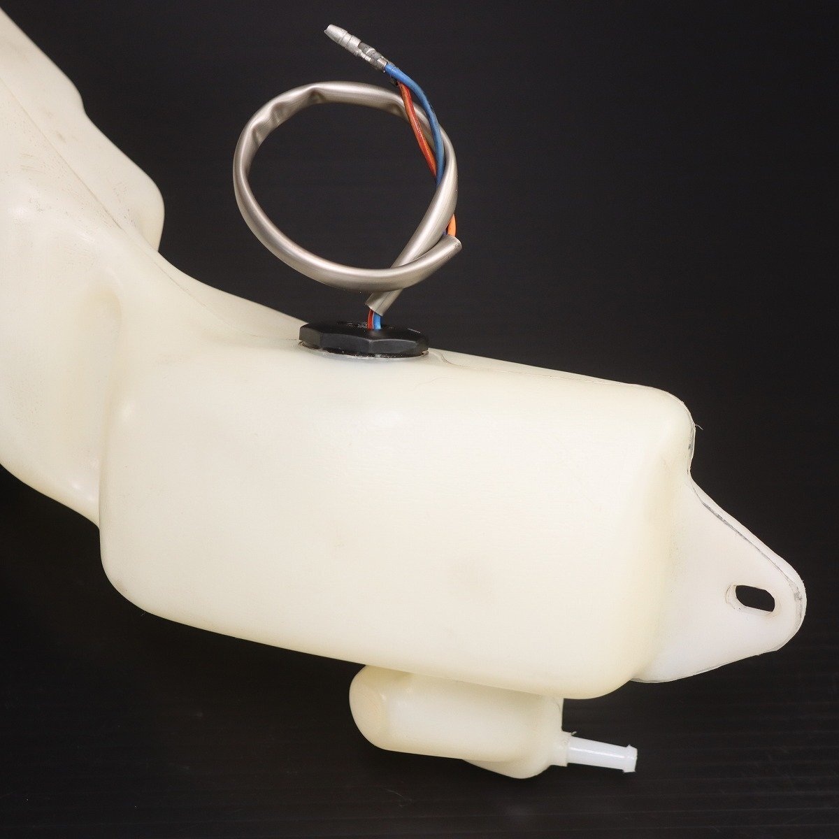  супер-скидка!RGV250 Gamma оригинальный моторное масло бак Assy!VJ22A/1990~/RGV250Γ