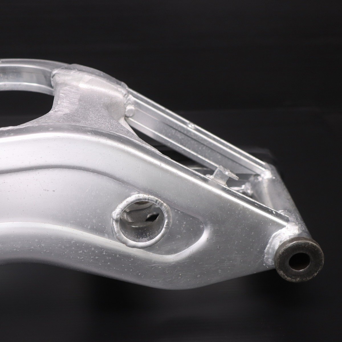 激安！RGV250ガンマ純正スイングアームAssy！VJ22A/1990～/RGV250Γ_画像8