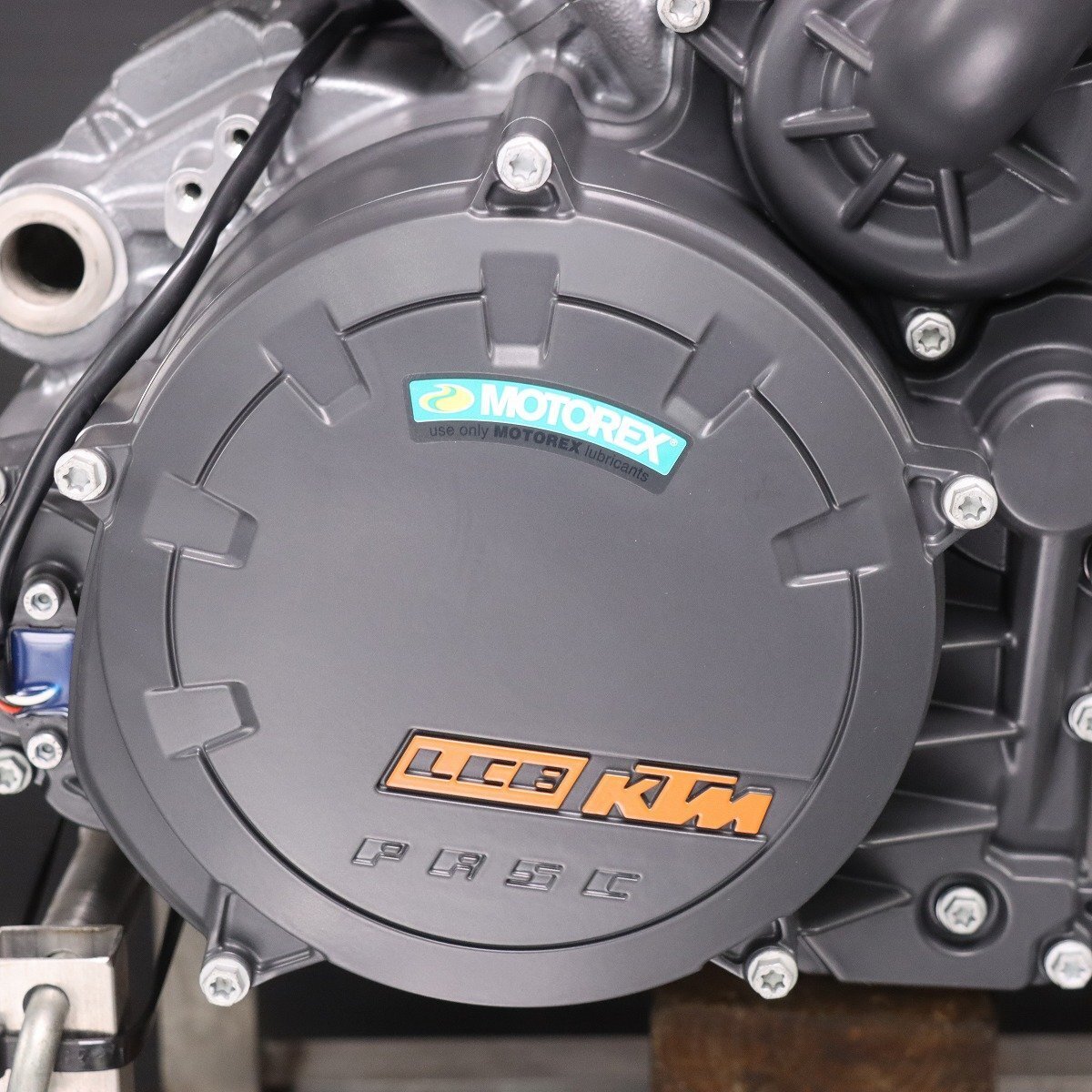  не использовался / с новой машины!KTM 1290 SUPER DUKE R оригинальный фактически работающий двигатель Assy!2021~/ современная модель /1290 super Duke R