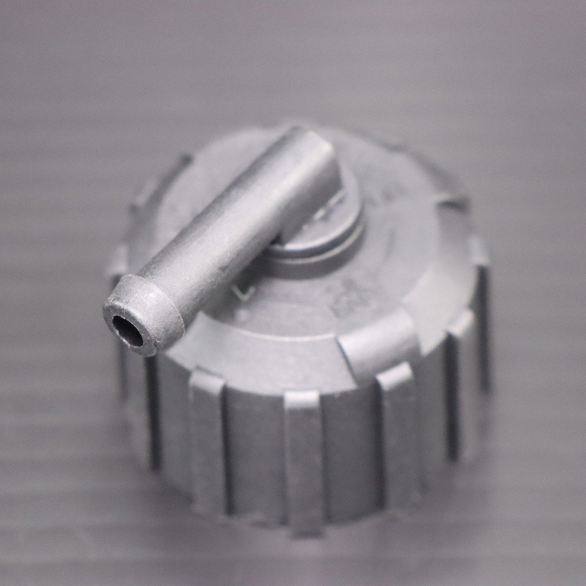  не использовался / с новой машины!KTM 1290 SUPER DUKE R оригинальный радиатор колпак!2021~/ современная модель /1290 super Duke R