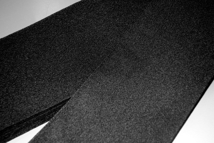 弐11219 男角帯 シルク化繊西陣織К染物 黒無地の縮緬 新品_画像1