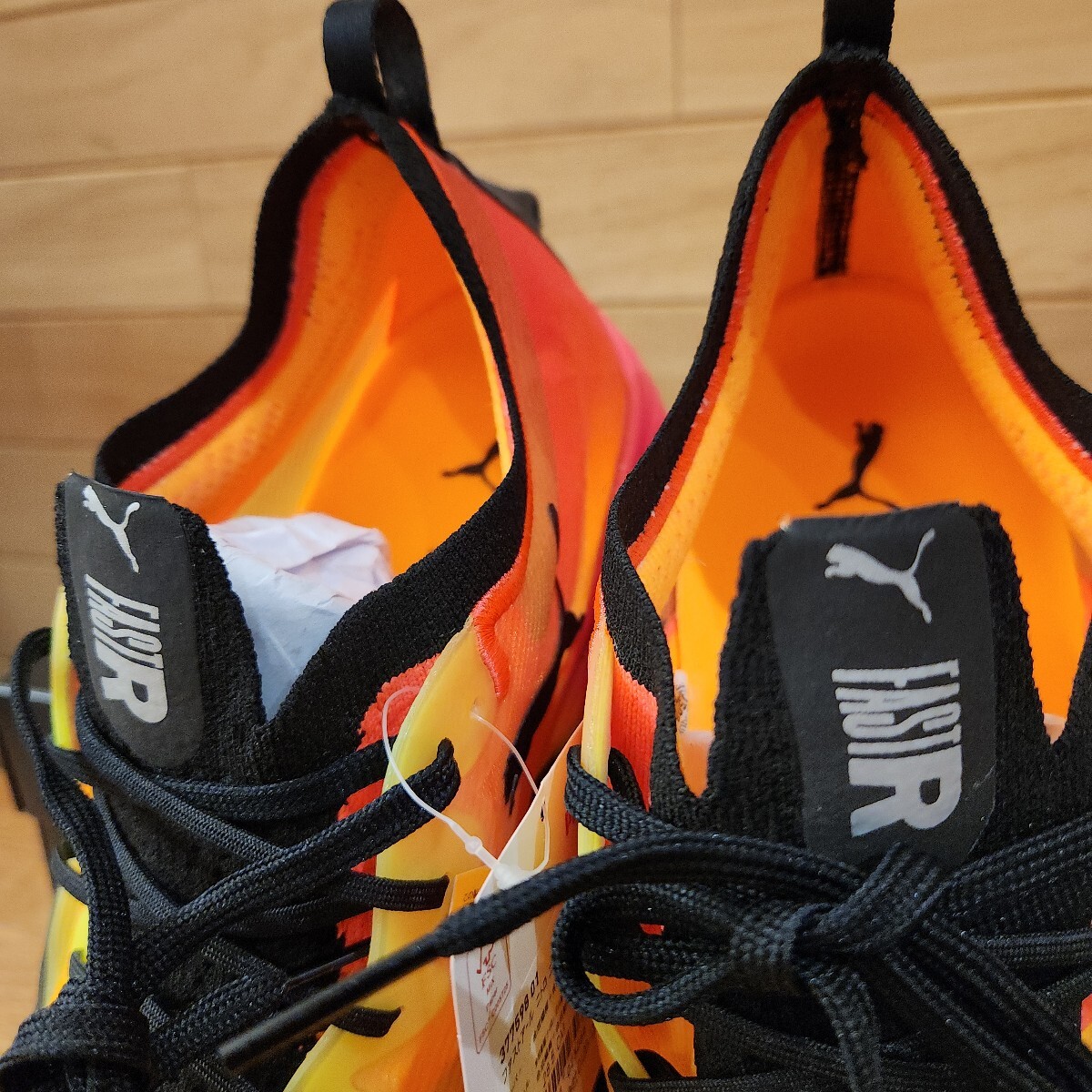 売り切り！ 28.5cm 新品正規品 プーマ(PUMA) ランニングシューズ FAST-R ニトロ エリート ファイアーグロー 377598 01 レーシング用 厚底_画像8