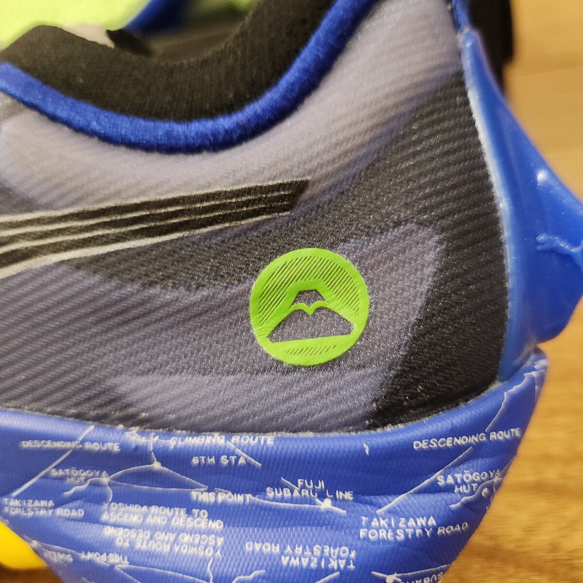 売り切り! 25.5cm 新品正規品 プーマ(PUMA) ランニングシューズ Fast-R ニトロ エリート Ekiden 378725 01 レーシング用 厚底 駅伝_画像4