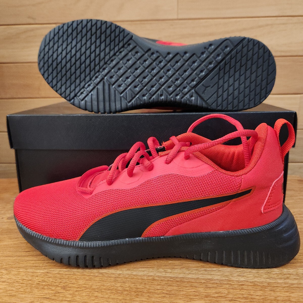 25.5cm 新品正規品 プーマ(PUMA)　フライヤー フレックス　レッド/ブラック メンズ　ランニングシューズ　スニーカー　SoftFoam+仕様_画像2