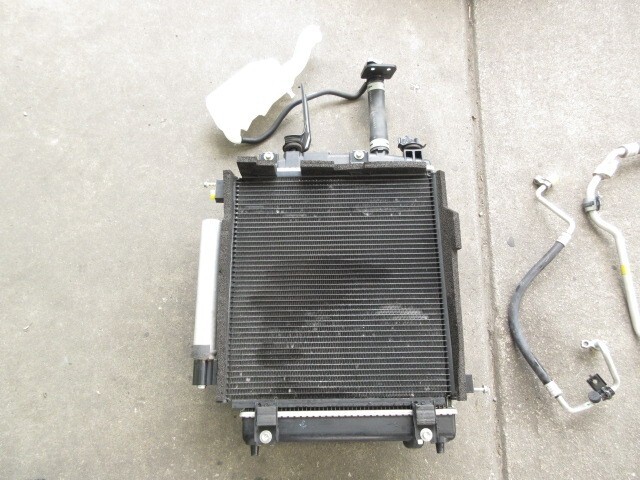 R3年 Ｎ－ＢＯＸ 6BA-JF3 ラジエーター コンデンサー 電動ファン エアコンパイプ 19010-5YS-003 204271 4766_画像5