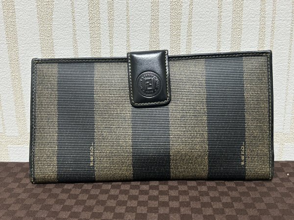 FENDI Fendi длинный кошелек длинный бумажник pe can рисунок FF бренд кошелек текущее состояние товар 