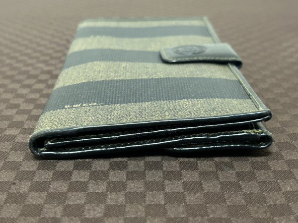 FENDI Fendi длинный кошелек длинный бумажник pe can рисунок FF бренд кошелек текущее состояние товар 