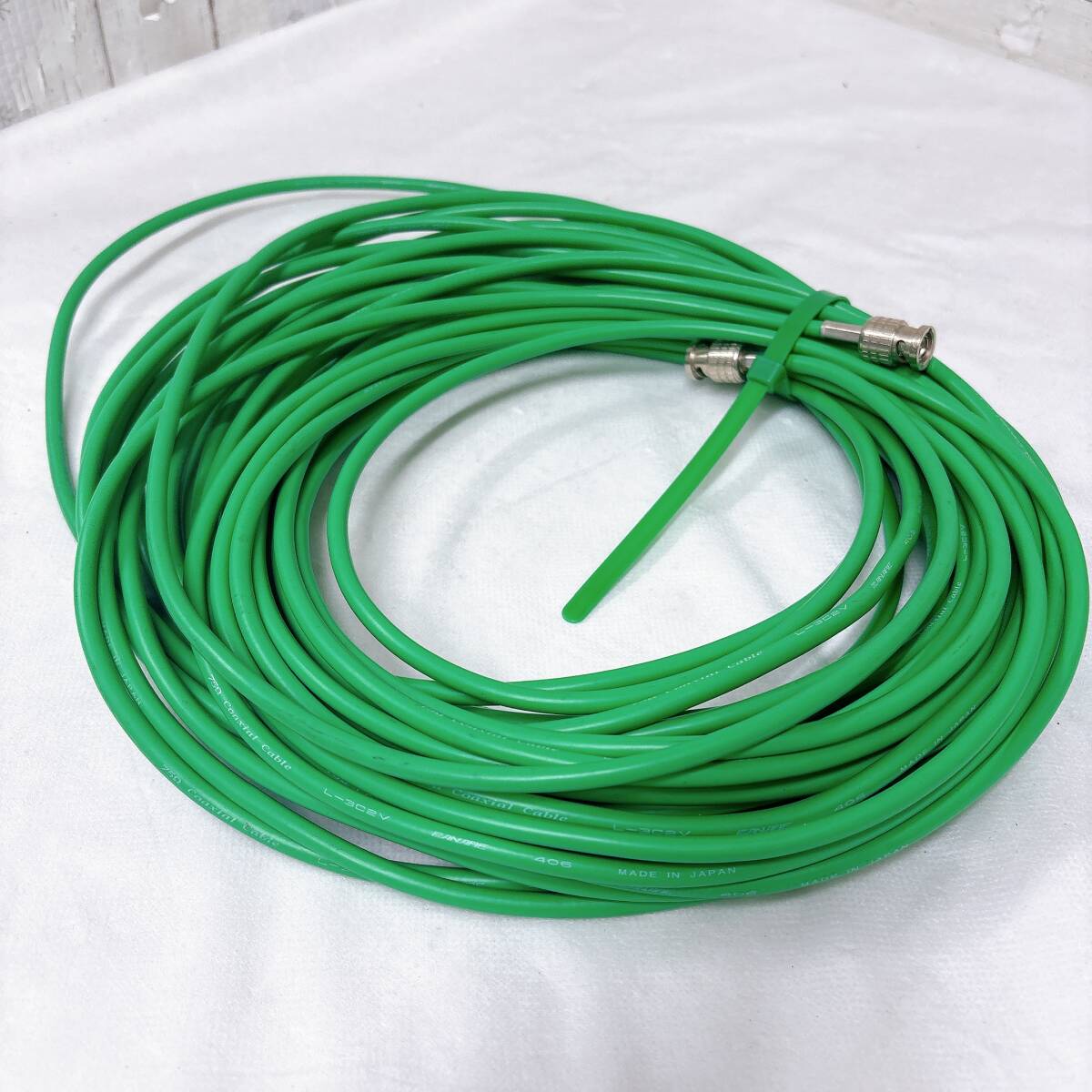 【03】① CANARE カナレ Coaxial cable 75Ω L-3C2VS 同軸ケーブル グリーンケーブル 中古品_画像1