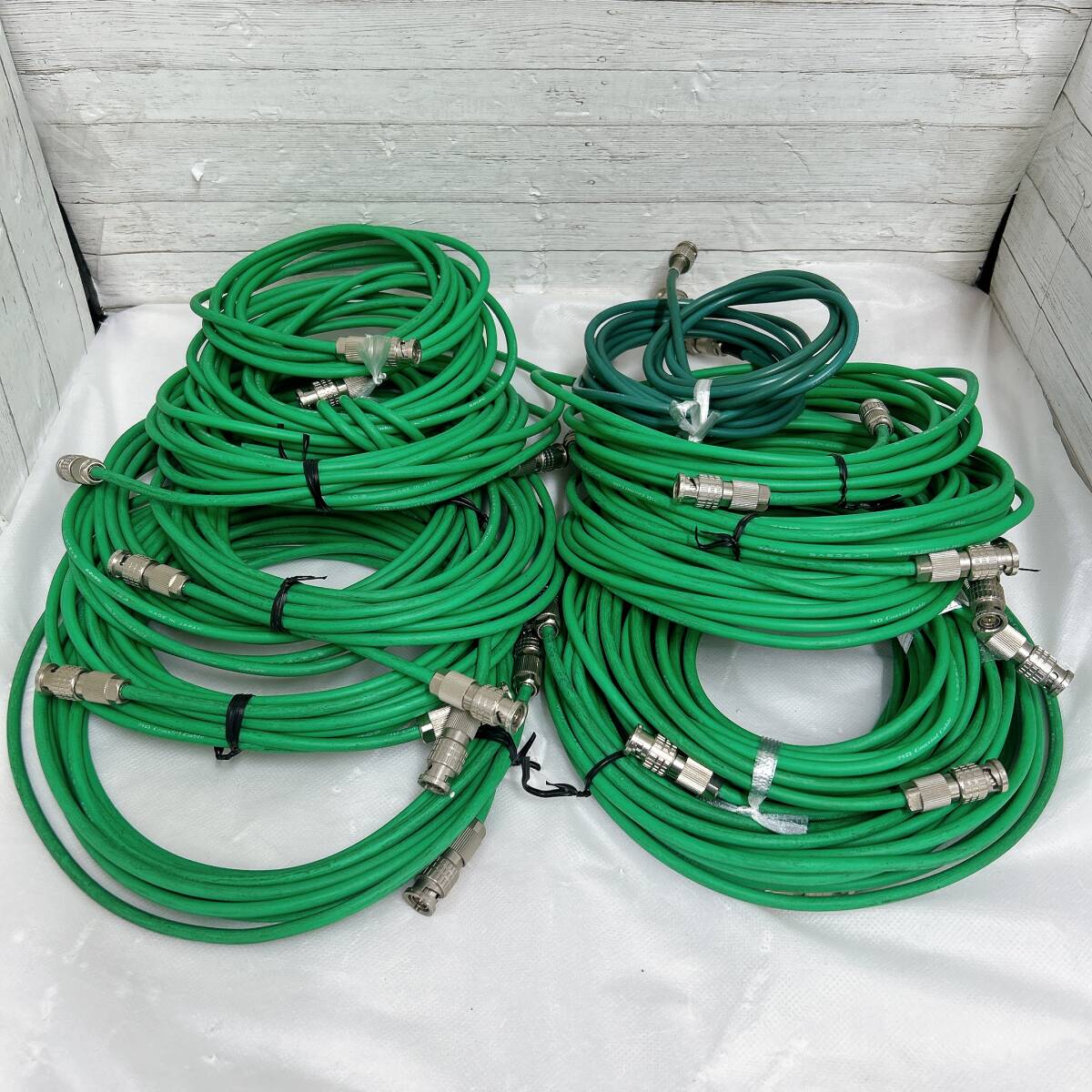 【01】CANARE/FUJILURA グリーン 汚れ有ケーブルまとめ 中古品_画像1