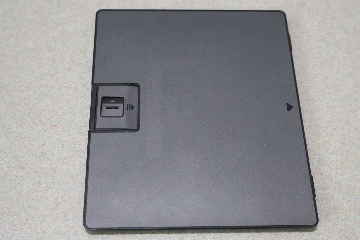 G8032 (1) P 【動作品】FUJIFILM DR-ID 1800 用バッテリー 125N200028 7.4V 2700mAh 20.0Wh リチウムポリマー 中古品_画像4