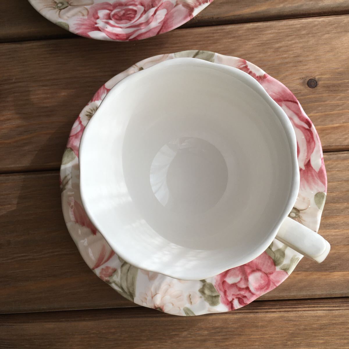 ニッコーNIKKOカップ＆ソーサー2客セット薔薇_画像3