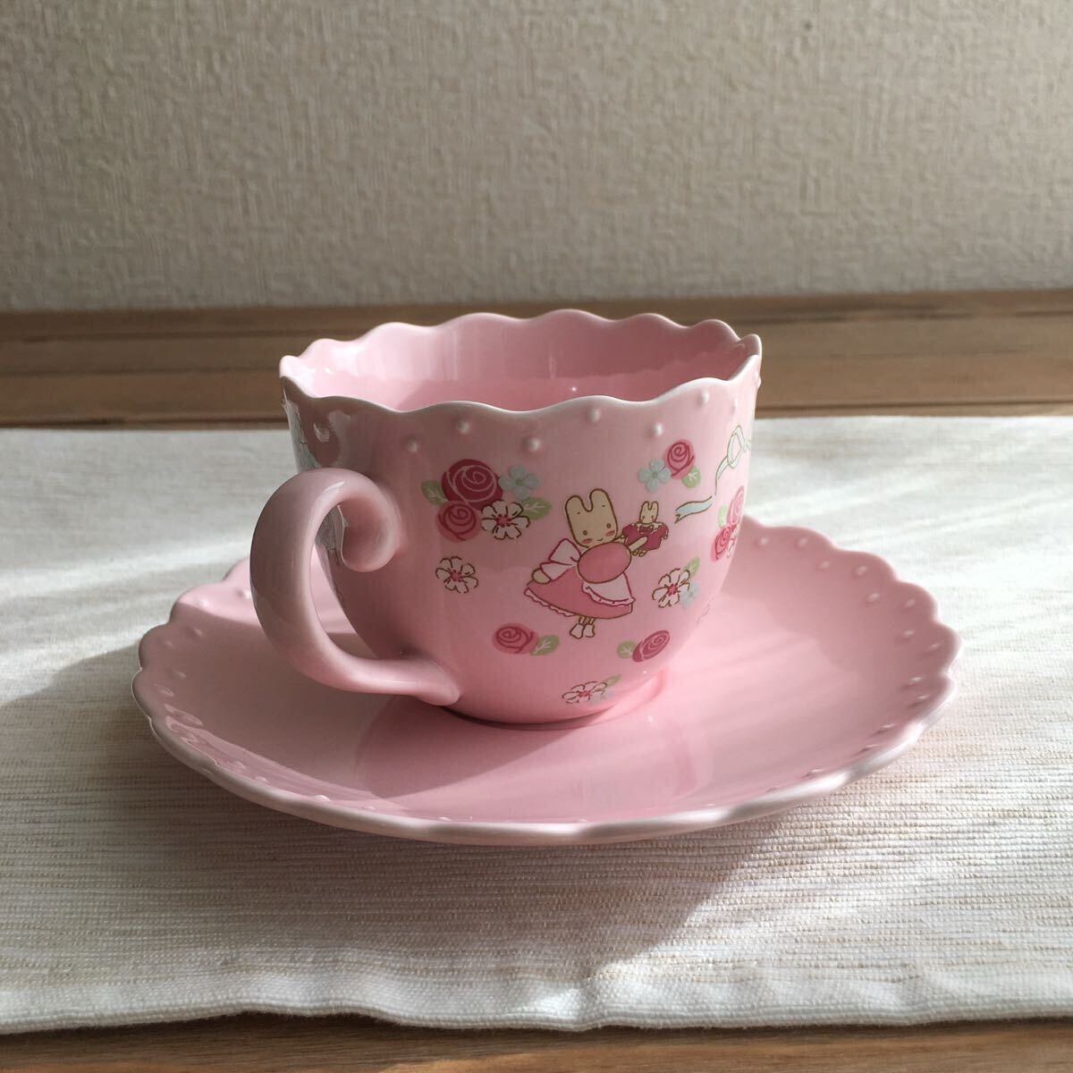 サンリオSANRIOマロンクリーム カップ＆ソーサー未使用品 陶器製ピンクコーヒーカップ_画像5