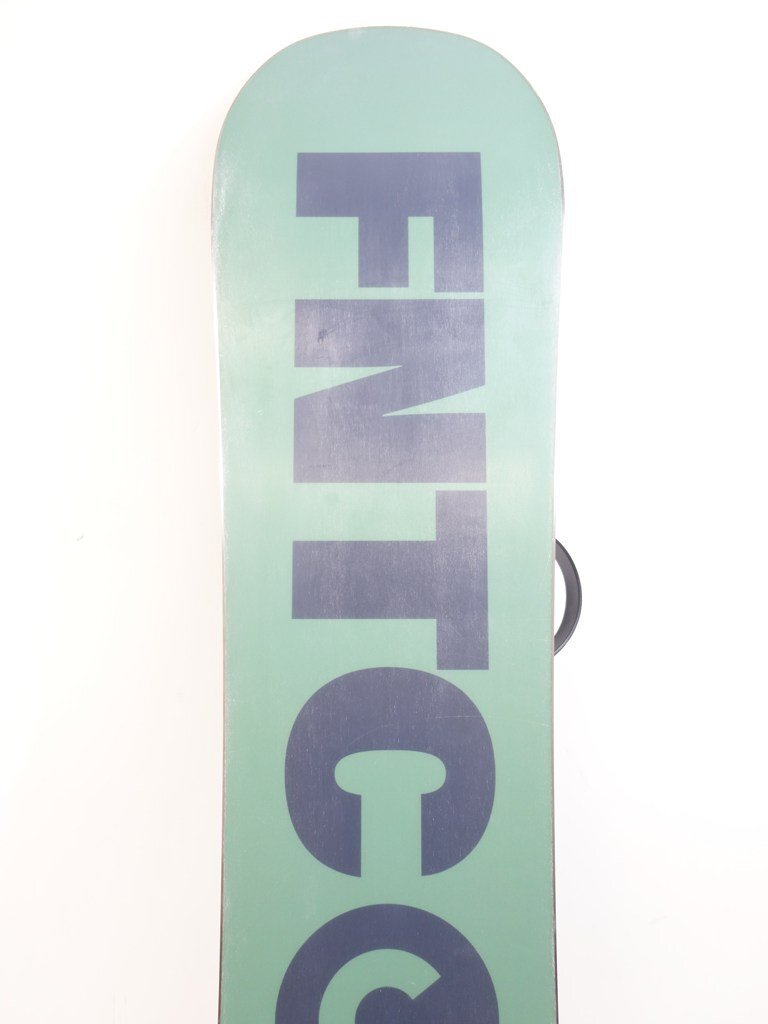 中古 2023-2024 FNTC TNT-C エフエヌティーシー ティーエヌティーシー 157cm DRAKE ドレイク スノーボードビンディング付き 40168-1_画像8