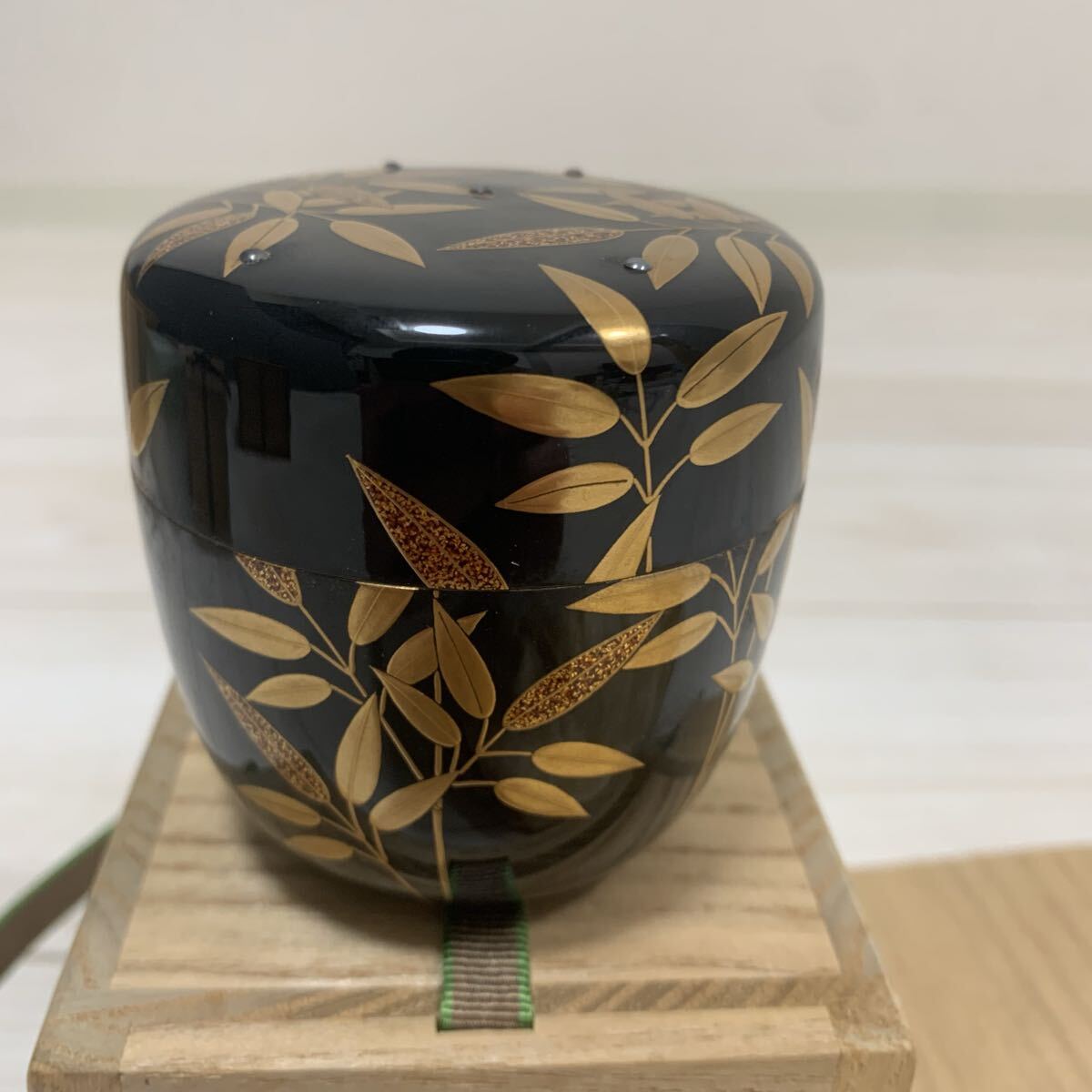 [H272].. лакировка чайная посуда ... чайница 