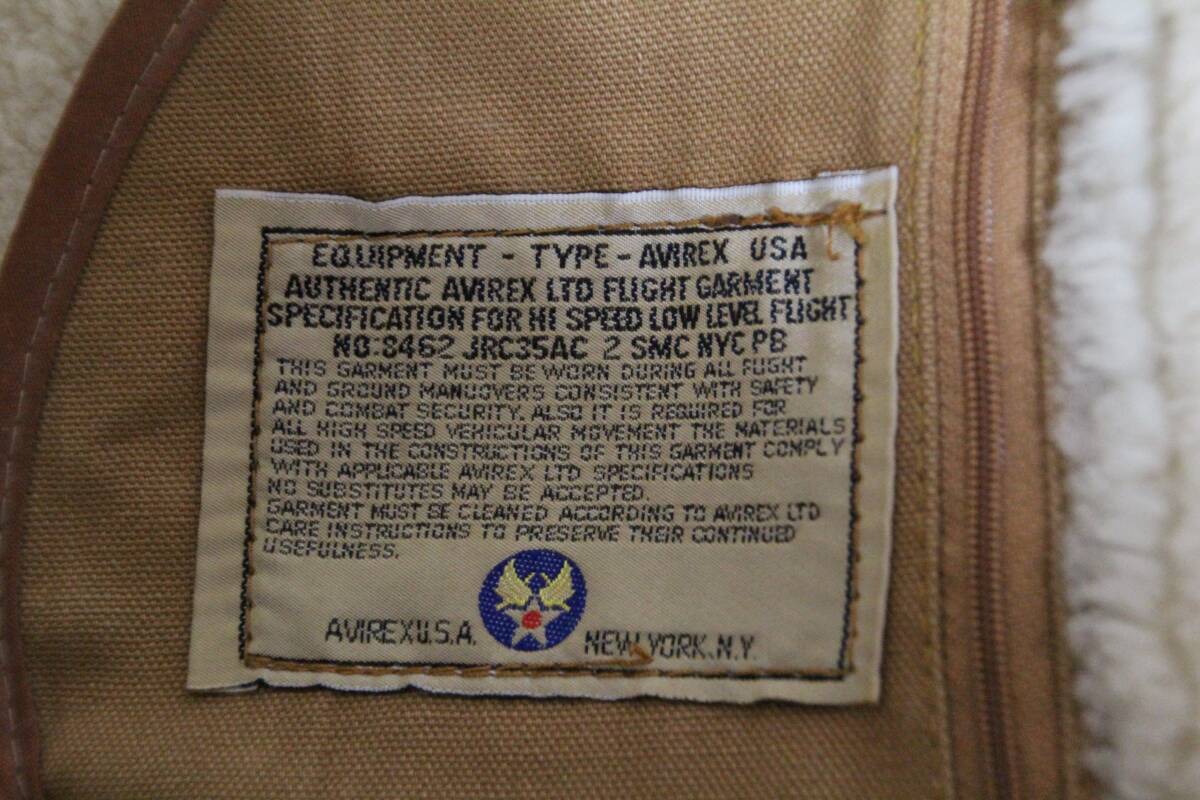☆お手入れバッチリ　程度良し☆　AVIREX　B-3　フライトムートンジャケット　サイズ４２（Ｌサイズ相当）_画像4