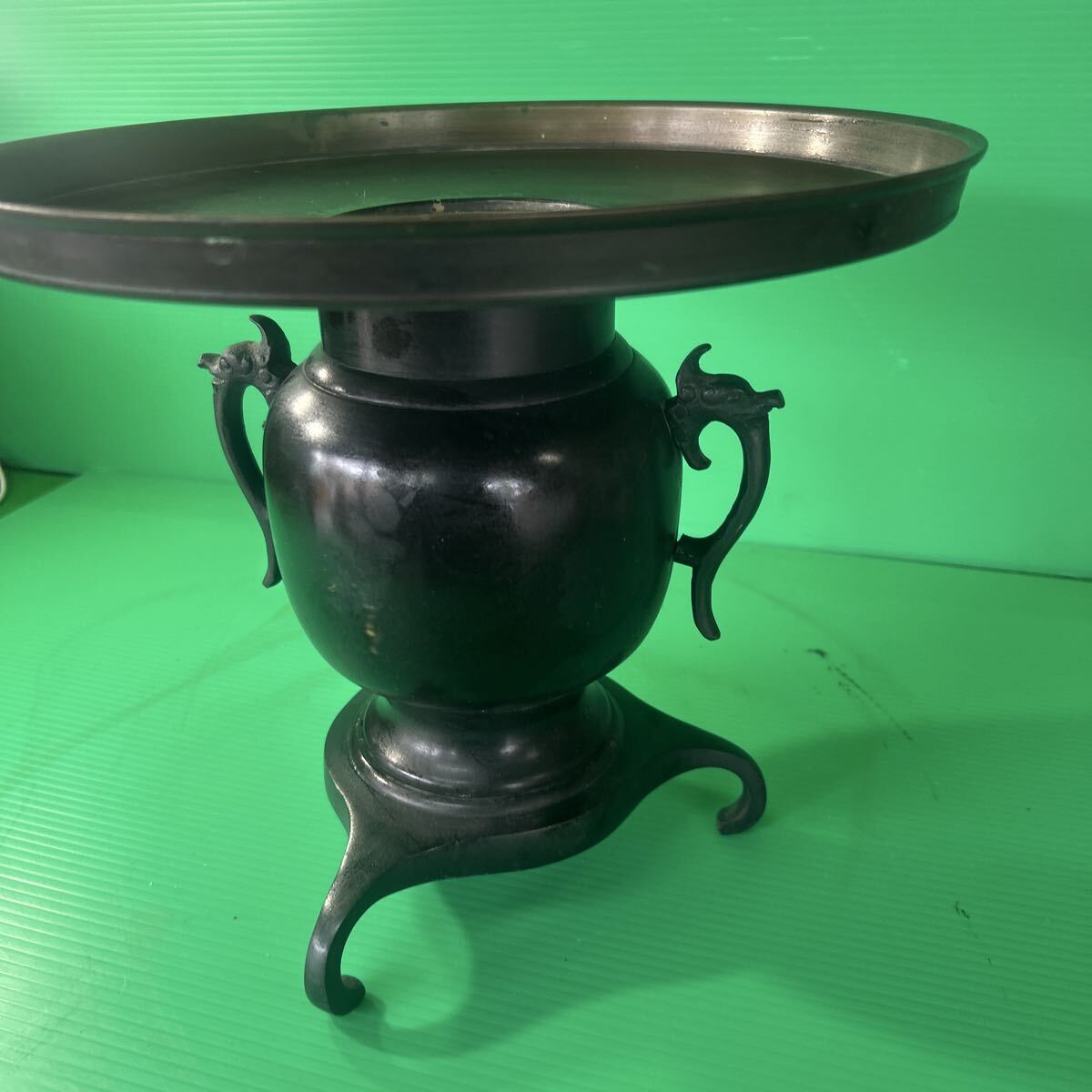 華道具　薄端　骨董　アンティーク　旧家蔵出し　中国　唐物　銅製　花器 池坊薄端 うすばた 水盤 花器 花道具 華道　生花　生け花　現状品_画像9