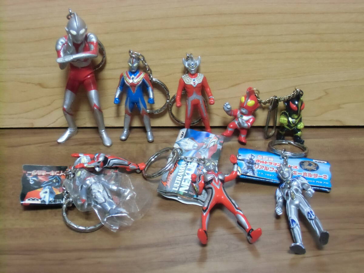 ウルトラマン★キーホルダー、他●いろいろまとめ売り B+おまけ■ネクサス、コスモス、タロウ、ゼアス、他_画像1