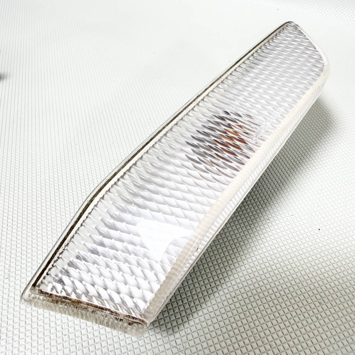 スカイラインクーペ CPV35 フロントサイドマーカー 左右セット 日産 純正 送料無料/即決【51106-17】_画像2