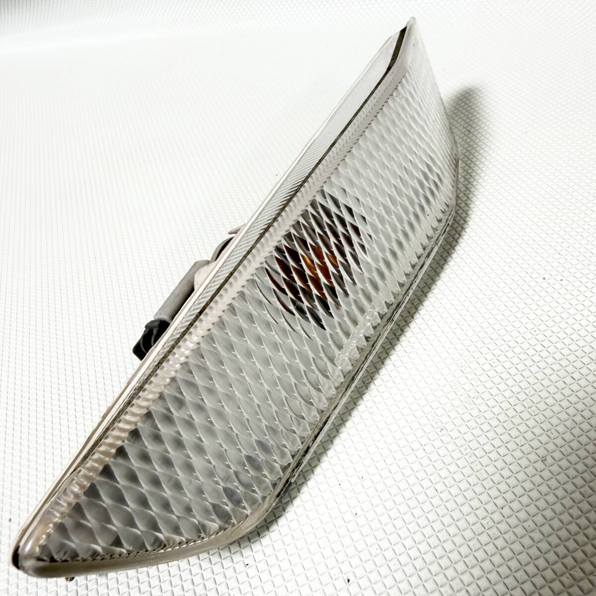 スカイラインクーペ CPV35 フロントサイドマーカー 左右セット 日産 純正 送料無料/即決【51106-17】_画像6