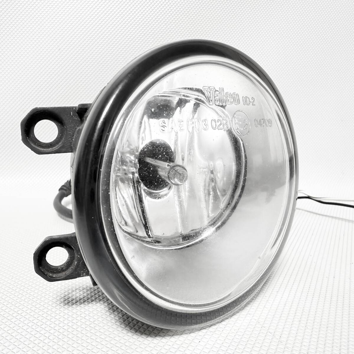 トヨタ 純正 フォグランプ 左右セット!81210-0D040 Valeo 白色 ホワイト ガラスレンズ 互換 共通 送料無料/即決【51113-7】_画像3