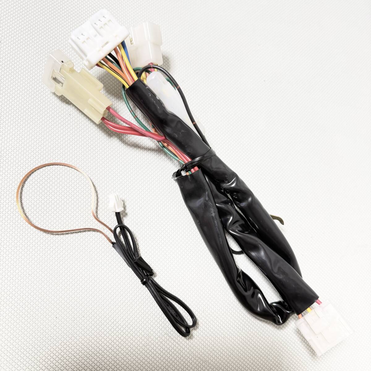 ミツバサンコーワ EngstaZⅢ C307 イモビアダプターセット！エンジンスターター アンサーバック リモコン 取説付き 送料無料【51113-12】_画像4