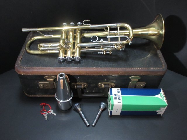 エ936◇ ラーク M4015 中国製 トランペット マウスピース+ストレートミュート ケース付(鍵付) / LARK 金管楽器 音楽演奏 吹奏楽 趣味 /_画像1