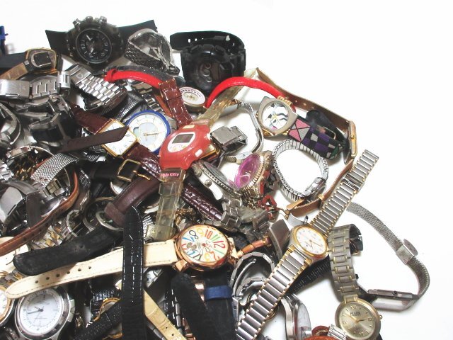 エ962◇ セイコー シチズン カシオ 等 腕時計 フェイス 懐中時計 他 大量 カラー色々 総重量8kg(約) ケース付 / 未使用&中古 / 現状渡し_画像3