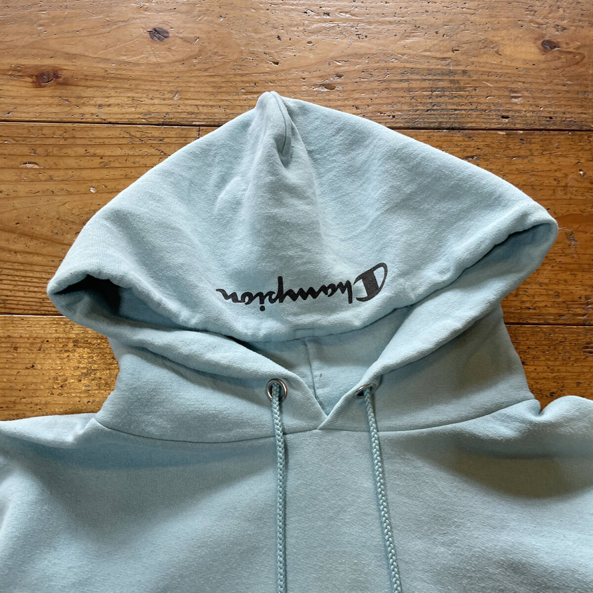 USA 古着 Champion チャンピオン スウェット パーカー ロゴ 袖プリント ライトブルー メンズL BE0158_画像3