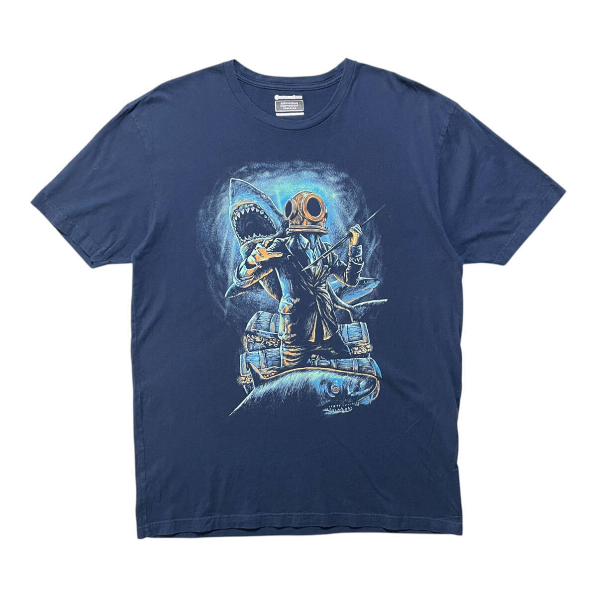 USA 古着 ダイバー サメ Tシャツ プリント ネイビー クルーネック BA2648_画像1