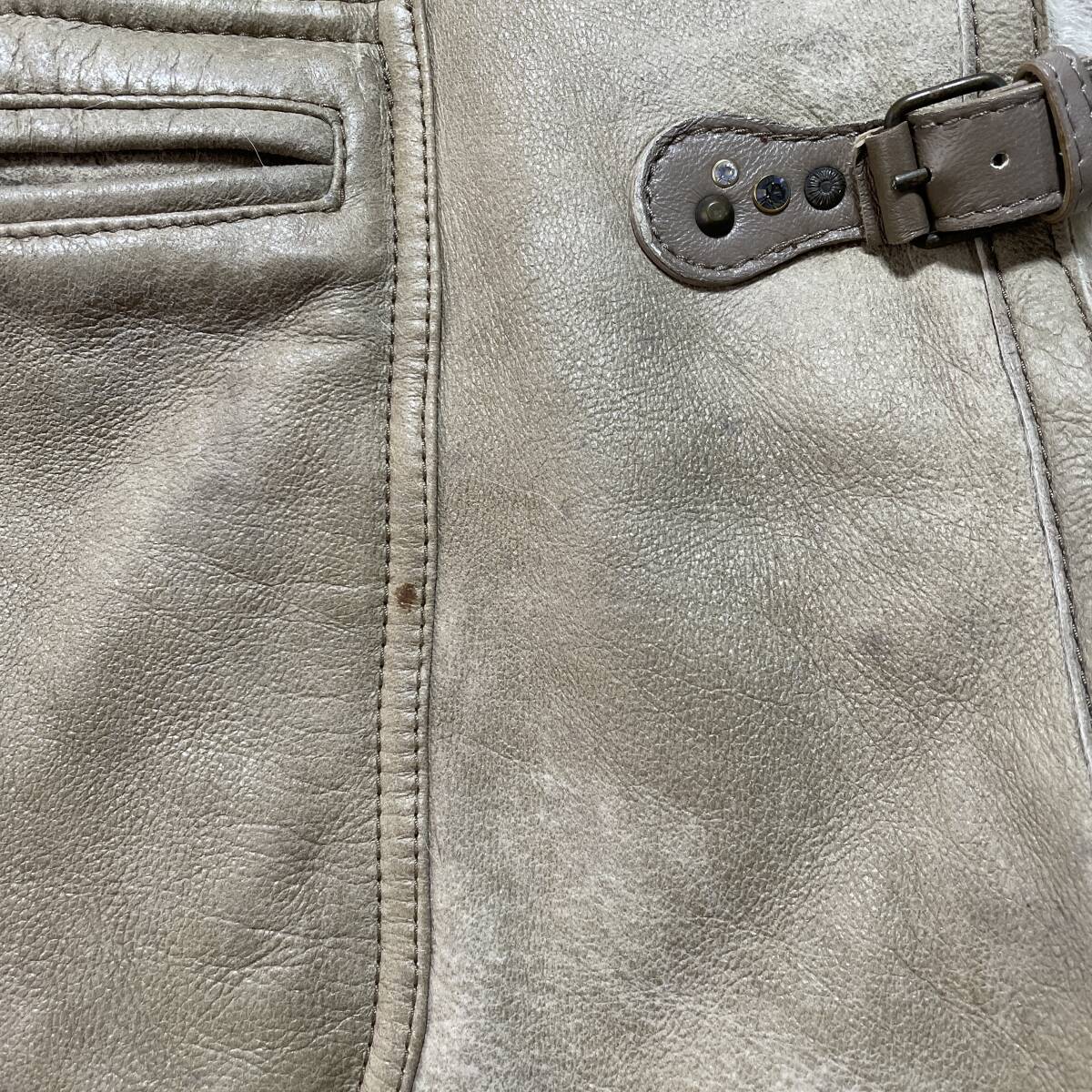 イタリア製 PAOLA FRANI パオラフラーニ アウター レザー ムートンコート ロングコート ファー レディースL 程度 ベージュ AK0094_画像6