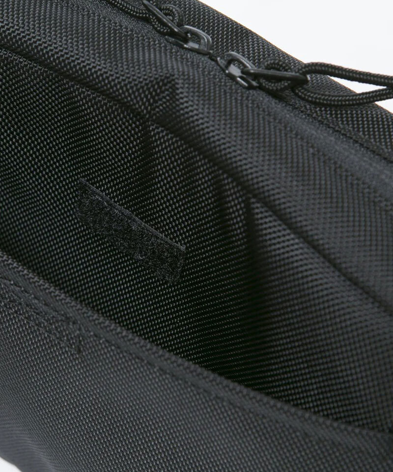 ＜BLACK＞New Era ニューエラ バッグ ショルダーポーチ ラージ ブラック SHOULDER POUCH L BLK 14521316 ブラック_画像6
