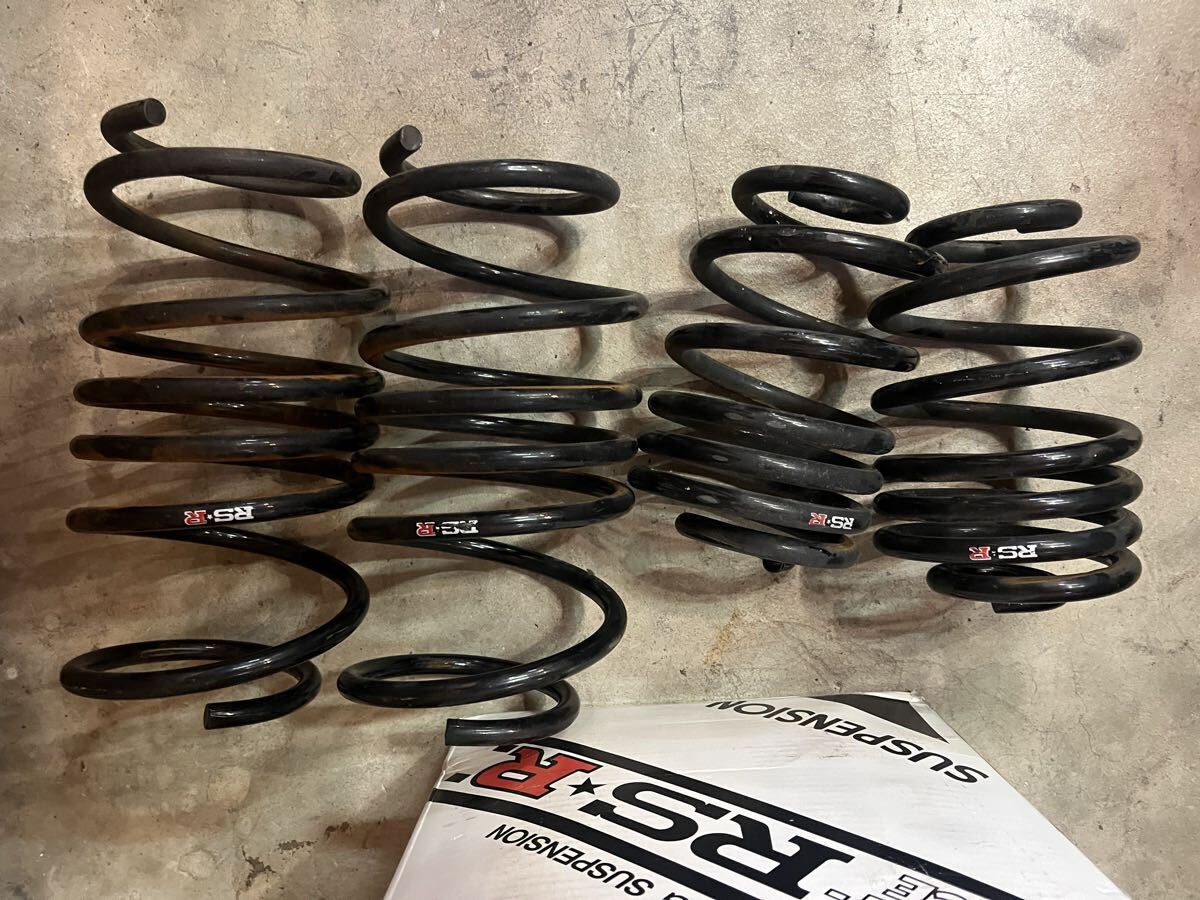 RSR スーパーダウンサス 1台分 リーフ ZE1_画像1