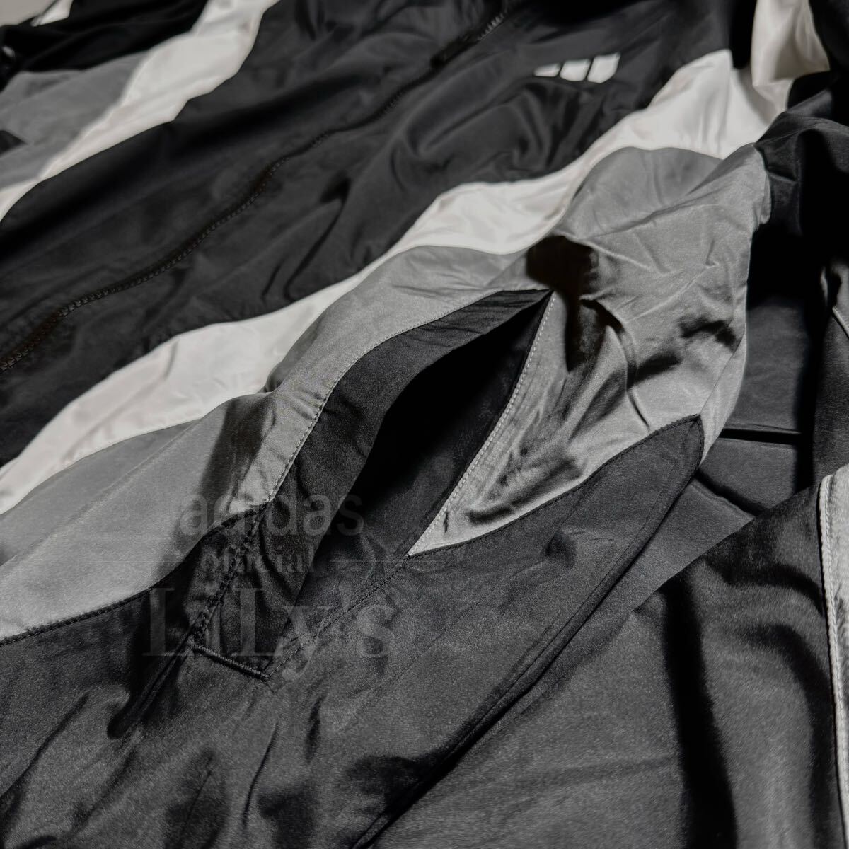 【ＸＬサイズ】adidas上下セット　ブラック　黒　マストハブ　定価17,600円 アディダス　スリーストライプス JM2024 JM2106 KQD22 KQD21_画像4