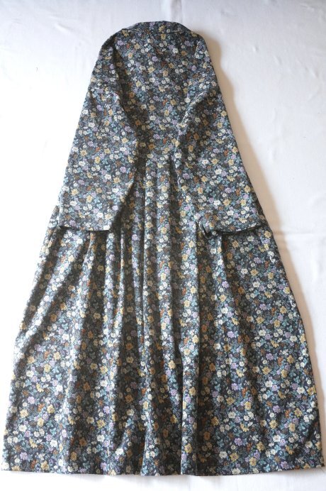 ハンドメイド♪cottonコーデュロイ♪濃いグレー色地にカラフル花柄♪襟付きOP♪_画像7