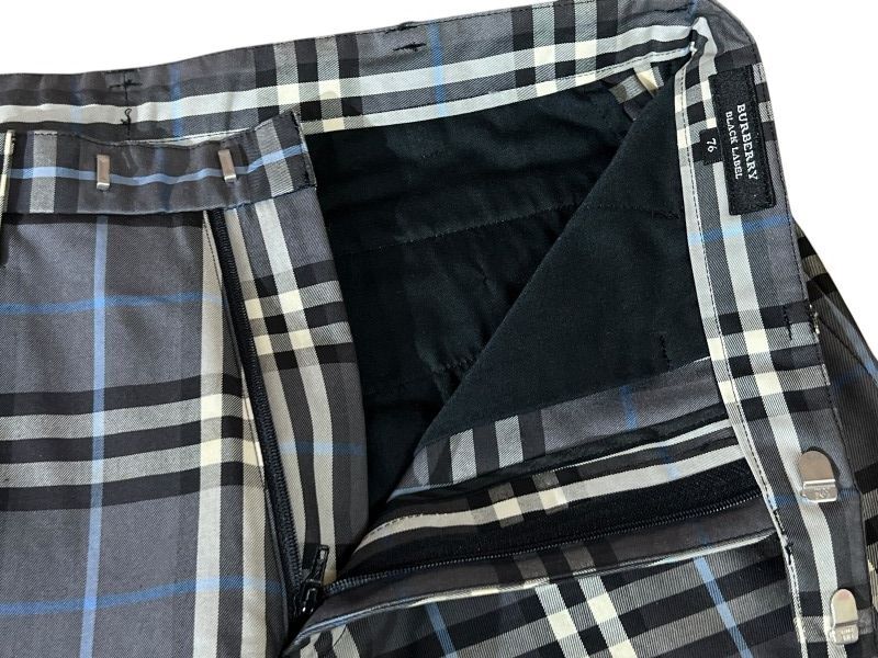 ■ 希少 BURBERRY BLACK LABEL バーバリーブラックレーベル 刻印 ロゴ ボタン 総柄 ブルー ノバチェック トラウザーズ パンツ スラックス_画像5