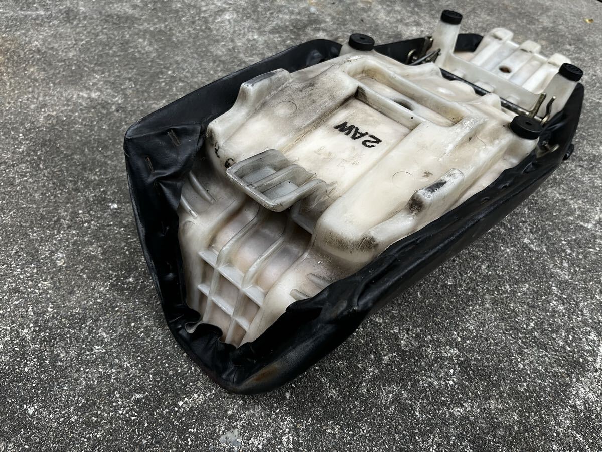 TZR250 2XT シート 1kt_画像4