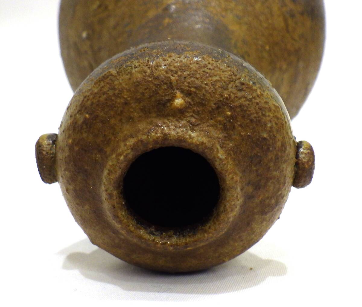 【#17239】　　備前焼　一輪挿し　花入　乗松建行　中古　高さ：約22㎝　岡山県　伝統工芸品_画像6