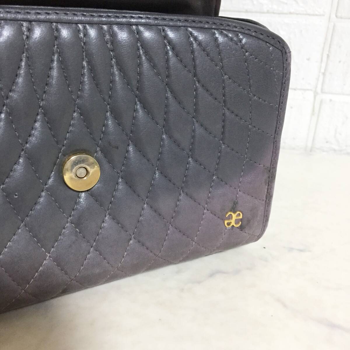 no34730 Elegance エレガンス イタリア製 本革 レザー キルティング ハンド バッグ_画像8