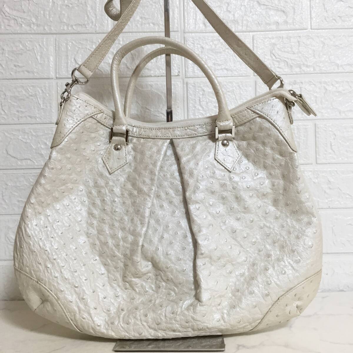 no33958 高級 Rhodes ロドス 本革 レザー エキゾチック オーストリッチ ダチョウ 2way ショルダー トート バッグ_画像2