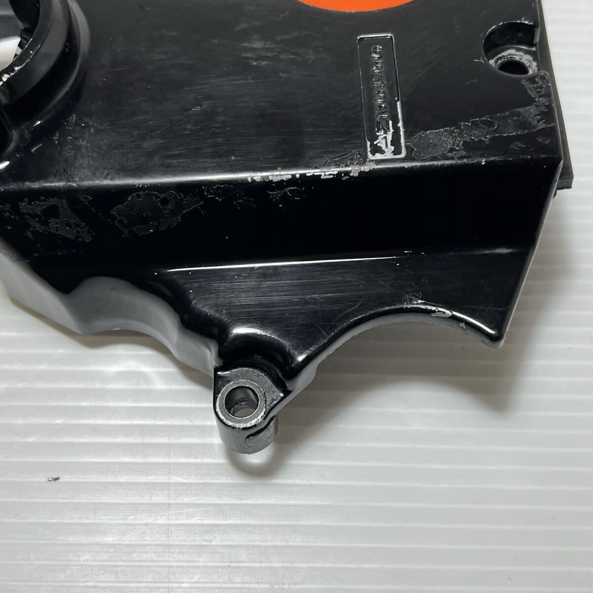 カワサキ ZZR1100 スプロケットカバー 純正 中古 バイク部品_画像4
